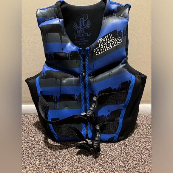 Youth Full Throttle life vest - Picture 1 of 2